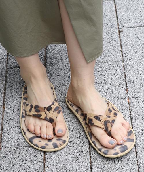 ISLAND SLIPPER（アイランドスリッパ）の「【ISLAND SLIPPER/アイランドスリッパ】PT203（サンダル・レディース・ボルドー/チャコールグレー/ウッド・5/6）」の3枚目の写真