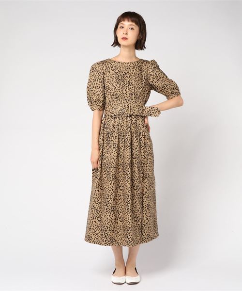 MOUSSY(マウジー)の「OPEN BACK DRESS(ワンピース・レディース・ブラウン系その他/ブラック/ブルー系その他・2/1)」の7枚目の写真