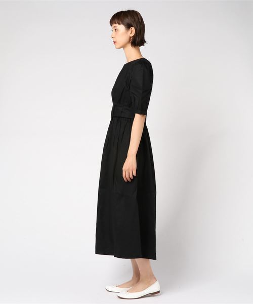 MOUSSY(マウジー)の「OPEN BACK DRESS(ワンピース・レディース・ブラウン系その他/ブラック/ブルー系その他・2/1)」の4枚目の写真