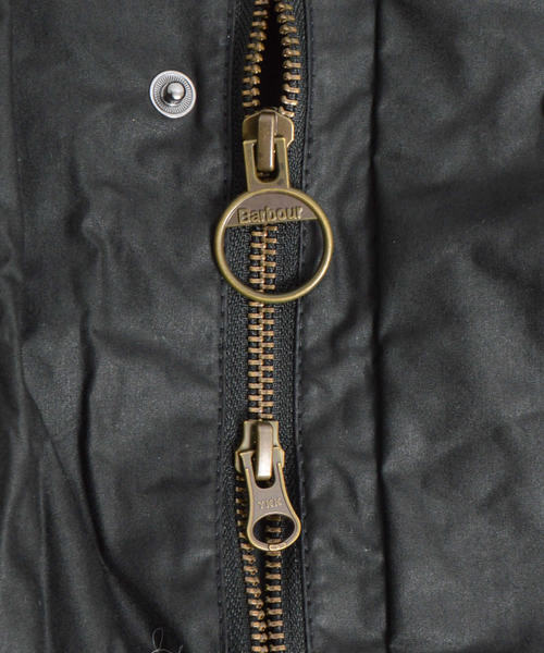 Barbour（バブアー）の「Barbour BEAUFORT Wax Jacket（ブルゾン・メンズ・ブラック/オリーブ・40/38）」の11枚目の写真