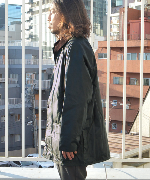 Barbour（バブアー）の「Barbour BEAUFORT Wax Jacket（ブルゾン・メンズ・ブラック/オリーブ・40/38）」の19枚目の写真