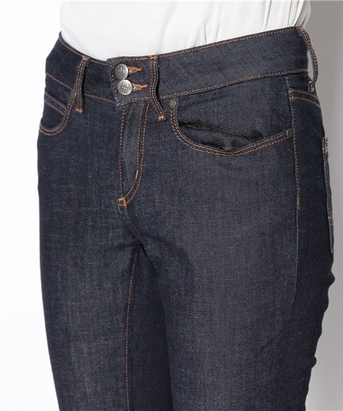 TOMMY HILFIGER（トミーヒルフィガー）の「MILAN SKINNY RINSE（デニムパンツ・レディース・インディゴブルー・26inch/27inch/25inch）」の4枚目の写真
