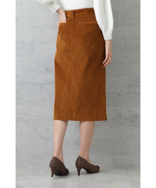 NATURAL BEAUTY BASIC（ナチュラルビューティーベーシック）の「【雑誌掲載】コーデュロイストレートスカート（スカート・レディース・ネイビー/キャメル・SMALL/MEDIUM/X-SMALL）」の8枚目の写真
