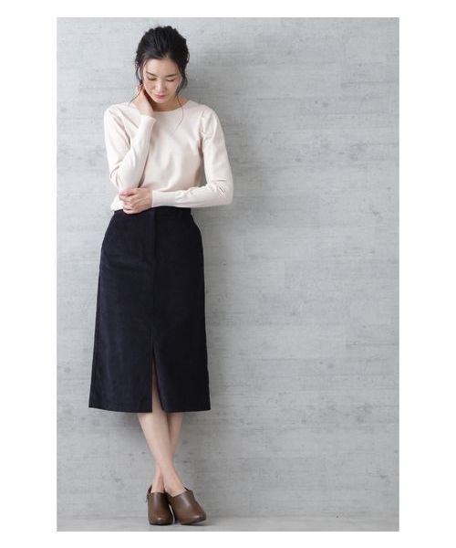 NATURAL BEAUTY BASIC（ナチュラルビューティーベーシック）の「【雑誌掲載】コーデュロイストレートスカート（スカート・レディース・ネイビー/キャメル・SMALL/MEDIUM/X-SMALL）」の12枚目の写真