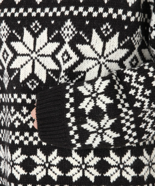 LOWRYS FARM(ローリーズファーム)の「ユキガラプルオーバー 816669(ニット/セーター・レディース・ブラック/アイボリー/グリーン・FREE)」の9枚目の写真