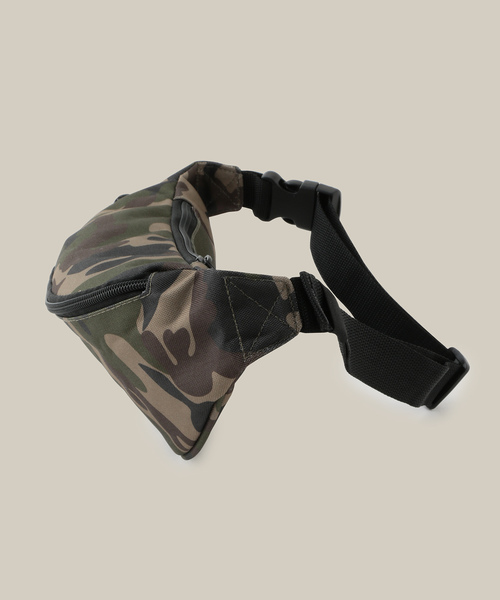 ADAM ET ROPE'(アダムエロペ)の「BAGBASE ミニボディバッグ(ウエストバッグ)(ボディバッグ/ウエストポーチ・メンズ・ホワイト/ブラック/グリーン系その他・FREE)」の4枚目の写真