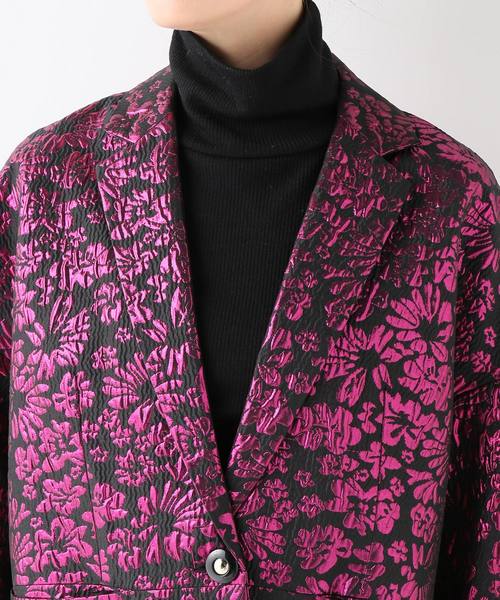 BAUM UND PFERDGARTEN(バウムウンドヘルガーデン)の「【BAUM UND PFERDGARTEN】 Flower Jaquard(その他アウター・レディース・ピンク・36)」の2枚目の写真