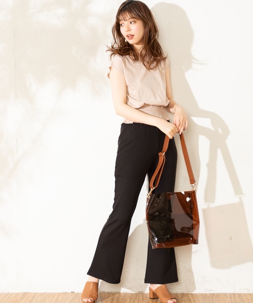natural couture(ナチュラルクチュール)の「T/Rリブフレアパンツ(その他パンツ・レディース・モカ/ベージュ/ブラック・FREE)」の5枚目の写真