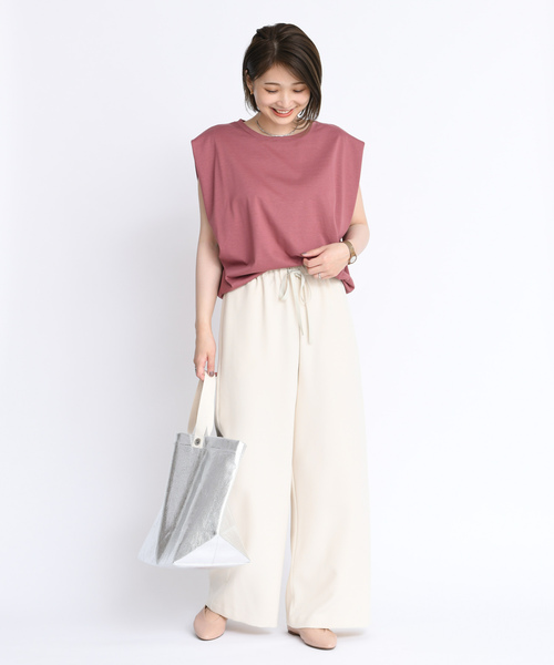 DouDou（ドゥドゥ）の「タックドレーププルオーバー（Tシャツ/カットソー・レディース・ダークブラウン/オフホワイト/ピンク・FREE）」の4枚目の写真