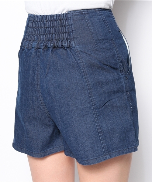 Chico(チコ)の「デニムハイウエストショートP(その他パンツ・レディース・ネイビー・FREE)」の6枚目の写真