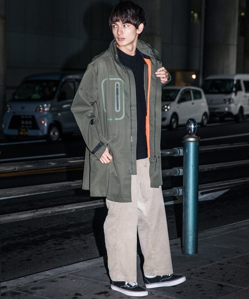 grn（ジーアールエヌ）の「grn plus ビッグシルエット 3レイヤートラベルコート オーバーサイズ ロングコート GU932096F（モッズコート・メンズ・ブラック/グレー/オリーブ/キャメル・2(M)/3(L)）」の14枚目の写真