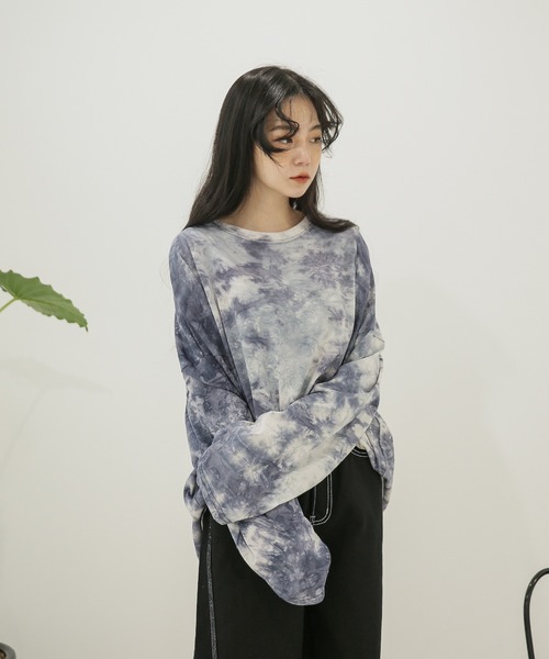 ⬛︎UNE MANSION ユニセックスタイダイクルーネックTシャツ ⬛︎UNE MANSION ユニセックスタイダイクルーネックTシャツ