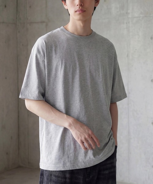 United Athle（ユナイテッドアスレ）の「【United Athle】5.6オンス プレミアムコットン ビッグシルエット ボクシーTシャツ 半袖無地Tシャツ 短丈 5508（Tシャツ/カットソー・メンズ・ホワイト/ブラック/ライトピンク/グレー/ライトグリーン/ライトブルー/カーキ/オリーブ/ネイビー/ベージュ/ライトパープル・S/M/L/XL/XXL）」の3枚目の写真