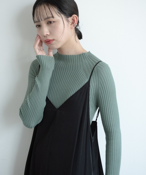 Aunt Marie's(アントマリーズ)の「ストレッチリブハイネックニット /AUNTMARIE'S(ニット/セーター・レディース・ブラック/パープル/ブラウン/グリーン/アイボリー/モカ/ブルー/ライトグレー・FREE)」の6枚目の写真
