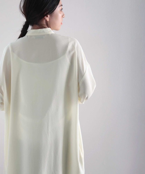 classicalelf(クラシカルエルフ)の「最旬、チャイナ風。ロング丈バンドカラーシャツ(シャツ/ブラウス・レディース・アイボリー/グレイッシュベージュ・MEDIUM/LARGE/X-LARGE)」の12枚目の写真