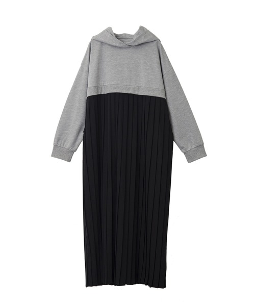 オズモーシスブラック ジャンパー プリーツ付き オズモーシスブラック ジャンパー プリーツ付き