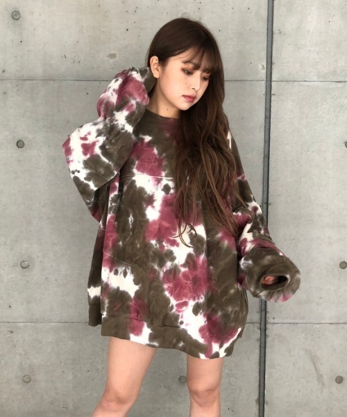 ENVYM（アンビー）の「タイダイステッチＰＯ（スウェット・レディース・ブラック/ブルー/サックスブルー/カーキ・FREE）」の6枚目の写真