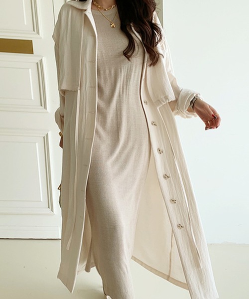 Jewelobe（ジュエローブ）の「レイヤード風ロングシャツジャケット（ワンピース対応）（ステンカラーコート・レディース・ブラック/アイボリー/モカ・FREE）」の9枚目の写真