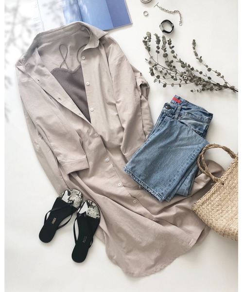 She's Closet（シーズクローゼット）の「オーバーサイズ長袖ロング丈シャツワンピース（シャツワンピース・レディース・ホワイト/ベージュ/ライトブルー・FREE）」の19枚目の写真