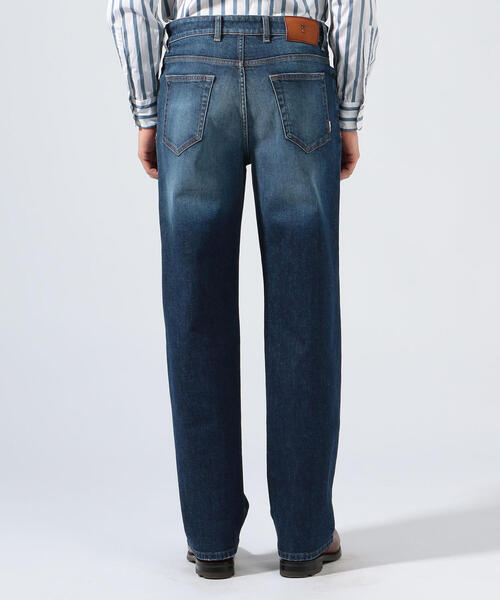 TOMORROWLAND (トゥモローランド)の「【別注】PT TORINO×TOMORROWLAND コットン ワイドデニムパンツ(デニムパンツ・メンズ・ブルー系その他3・32/30/31/33)」の9枚目の写真