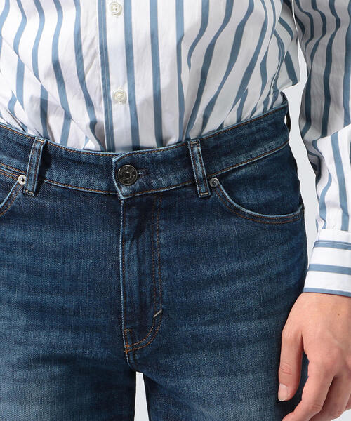 TOMORROWLAND (トゥモローランド)の「【別注】PT TORINO×TOMORROWLAND コットン ワイドデニムパンツ(デニムパンツ・メンズ・ブルー系その他3・32/30/31/33)」の6枚目の写真