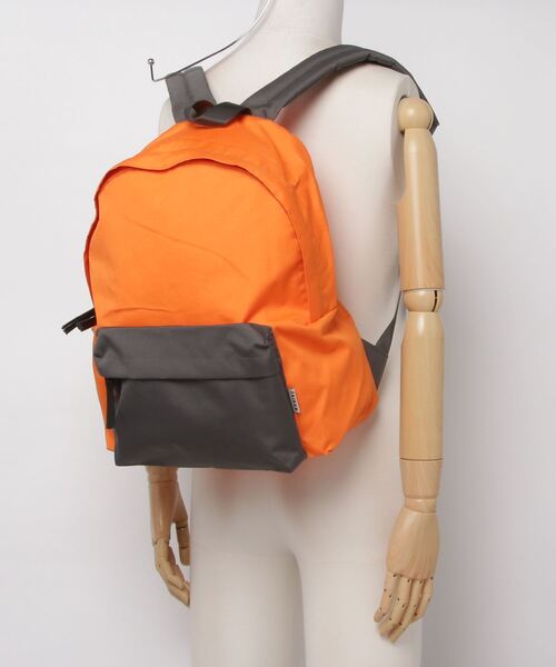 TAIKAN（テイケン）の「TAIKAN/テイケン/HORNET BACKPACK（バックパック/リュック・メンズ・オレンジ/ブルー・FREE）」の3枚目の写真