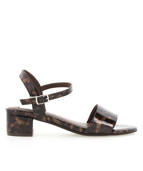 A de Vivre（アドゥヴィーヴル）の「3E アンクルストラップサンダル（サンダル・レディース・アイボリー/ブラウン系その他/パープル/ブラック・S/LL/L/M）」の4枚目の写真