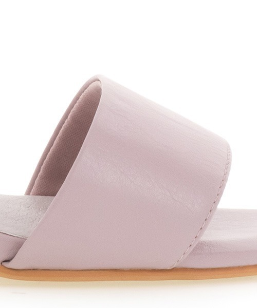 A de Vivre（アドゥヴィーヴル）の「3E アンクルストラップサンダル（サンダル・レディース・アイボリー/ブラウン系その他/パープル/ブラック・S/LL/L/M）」の15枚目の写真