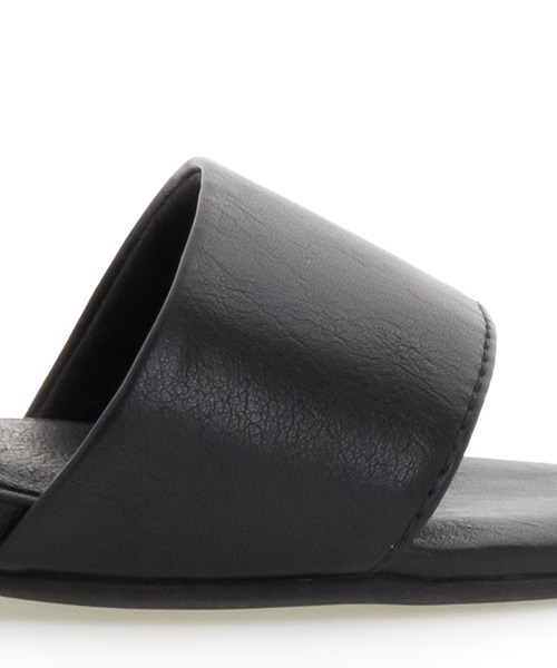 A de Vivre（アドゥヴィーヴル）の「3E アンクルストラップサンダル（サンダル・レディース・アイボリー/ブラウン系その他/パープル/ブラック・S/LL/L/M）」の10枚目の写真