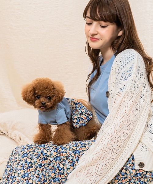Toyome(トヨミー)の「【飼い主と犬服のペアルックセット】ビビットカラーTシャツ×花柄スカートワンピース(ペットウェア・レディース・ライトピンク/オレンジ/グリーン/ピンク/ブルー・L/M/SS/S/XXS)」の19枚目の写真