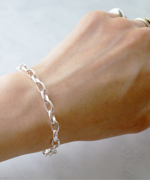 ISOLATION(アイソレーション)の「【ISOLATION / アイソレーション】silver925 Oval Chain Bracelet / オーバルチェーンブレスレット(ブレスレット・レディース・シルバー/シルバー×ゴールド・17cm)」の9枚目の写真