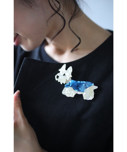 cawaii（カワイイ）の「今日はどの子と出かけよう。アニマルブローチ（ブローチ/コサージュ・レディース・ブラウン/グレー/アイボリー・FREE）」の2枚目の写真