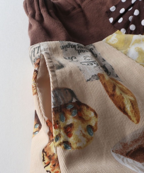 trois lapins kp（トロワラパンケーピー）の「ブレッド柄　スカパン(140-150cm)（スカート・キッズ・グリーン/ベージュ・150cm/140cm）」の5枚目の写真