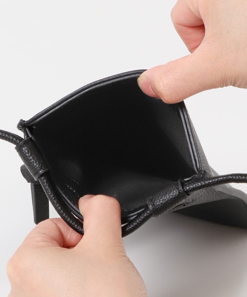 URBAN RESEARCH DOORS（アーバンリサーチドアーズ）の「ユーティリティショルダーバッグ（ショルダーバッグ・レディース・ブルー系その他/ブラック/ベージュ系その他・ONE）」の12枚目の写真