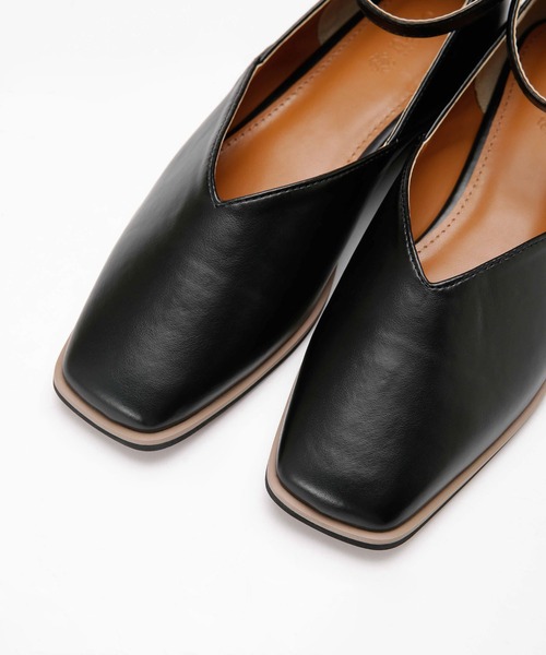 NANO universe（ナノユニバース）の「アンクルストラップフラットシューズ（パンプス・レディース・ブラック/シルバー/その他1・36/37/38）」の4枚目の写真