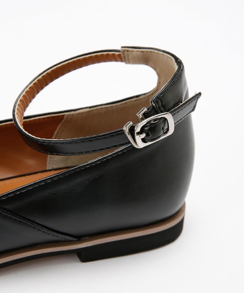 NANO universe（ナノユニバース）の「アンクルストラップフラットシューズ（パンプス・レディース・ブラック/シルバー/その他1・36/37/38）」の6枚目の写真