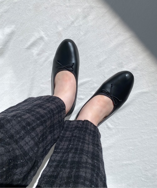 MAMIAN（マミアン）の「甲深 バレエシューズ（バレエシューズ・レディース・ブラック/ブラウン/ベージュ系その他/ブラック系その他/ブラウン系その他/アイボリー/ダークブラウン・22.5cm/23.0cm/23.5cm/24.0cm/24.5cm/25.0cm）」の9枚目の写真