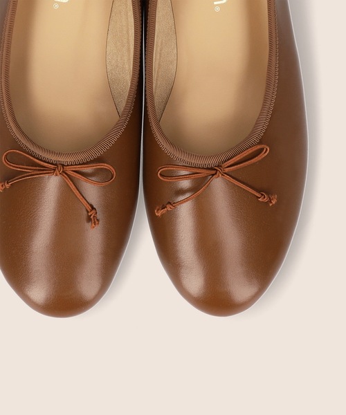 MAMIAN（マミアン）の「甲深 バレエシューズ（バレエシューズ・レディース・ブラック/ブラウン/ベージュ系その他/ブラック系その他/ブラウン系その他/アイボリー/ダークブラウン・22.5cm/23.0cm/23.5cm/24.0cm/24.5cm/25.0cm）」の22枚目の写真