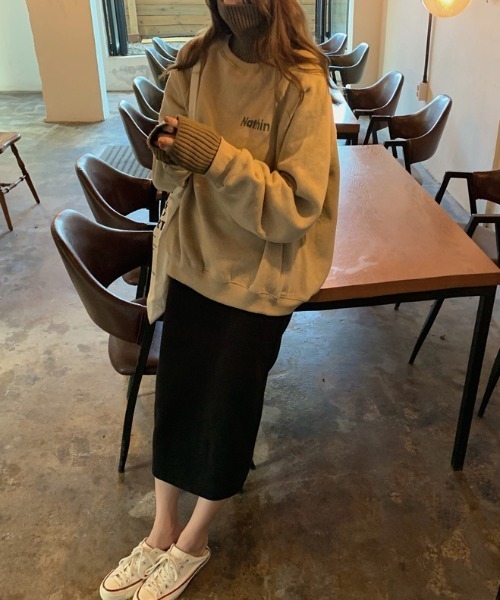 ABITOKYO(アビトーキョー)の「レイヤード風ワンポイントロゴリブドッキング裏毛トレーナー(スウェット・レディース・ベージュ/グリーン/ブラック・FREE)」の14枚目の写真