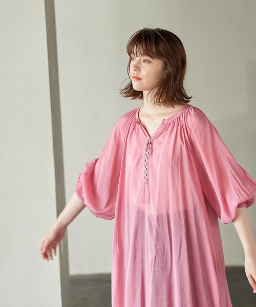 Cookie Chocolate(クッキーチョコレート)の「2WAYボリュームマキシワンピース(ワンピース・レディース・ブラック/ピンク・M)」の15枚目の写真