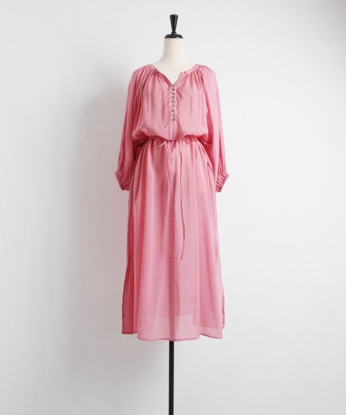 Cookie Chocolate(クッキーチョコレート)の「2WAYボリュームマキシワンピース(ワンピース・レディース・ブラック/ピンク・M)」の17枚目の写真