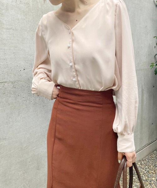 one after another NICE CLAUP(ワンアフターアナザーナイスクラップ)の「上品見え!プチプラ配色パイピンクブラウス【WEB限定色あり】(シャツ/ブラウス・レディース・ブラック/ブラウン/ピンク/アイボリー/ドット/ライトベージュ・FREE)」の17枚目の写真