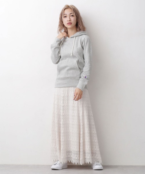 Champion（チャンピオン）の「Champion/リバースウィーブ スウェットパーカー 長袖（パーカー・レディース・ホワイト/グレー/ブラック・L/M）」の19枚目の写真