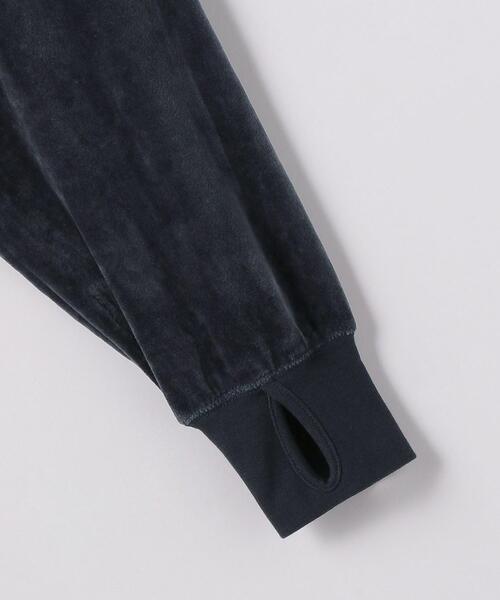 green label relaxing（グリーンレーベルリラクシング）の「＜Tanacana (タナカーナ)＞ ベロア Vネック カーディガン（カーディガン/ボレロ・レディース・ライトグレー/パープル/ネイビー・FREE）」の19枚目の写真