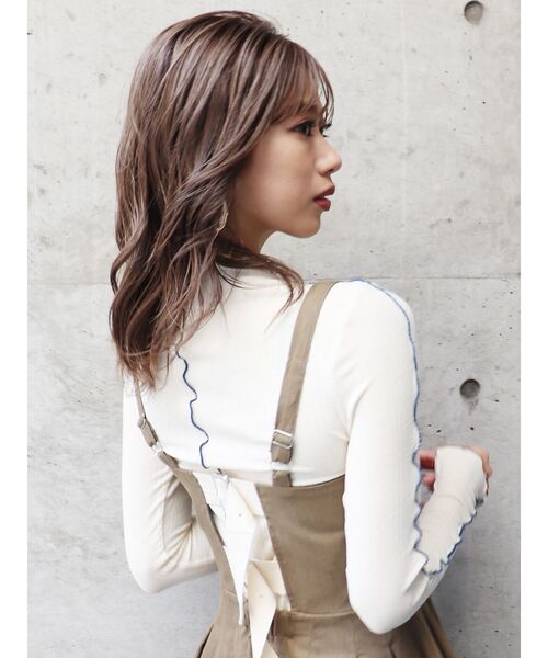 MURUA（ムルーア）の「ポイントカラーメロートップス（Tシャツ/カットソー・レディース・アイボリー/ブラック/ブルー・FREE）」の5枚目の写真