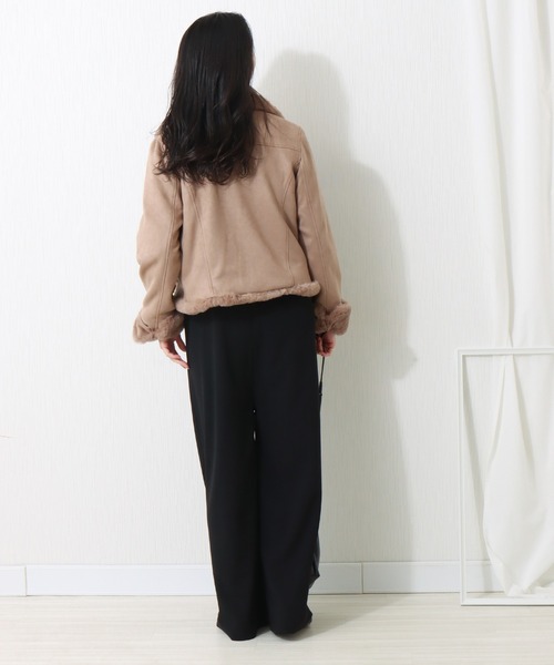 libelle more（リベル モア）の「スエードボンディングファー付きライダース（ライダースジャケット・レディース・ベージュ/グレー/ピンク/モカ・M/L）」の19枚目の写真