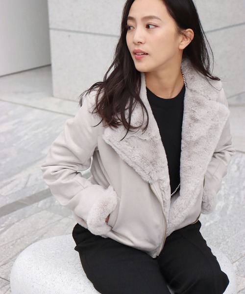 libelle more（リベル モア）の「スエードボンディングファー付きライダース（ライダースジャケット・レディース・ベージュ/グレー/ピンク/モカ・M/L）」の7枚目の写真