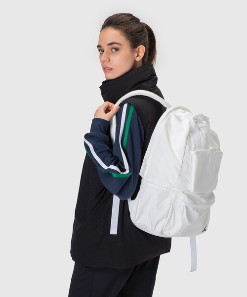 le coq sportif(ルコックスポルティフ)の「スポーツ メンズ レディース ユニセックス バックパック 小物 バッグ アクセサリー カジュアル トレーニングウエア スポーツウエア(バックパック/リュック・レディース・ホワイト/ブラック・F)」の1枚目の写真