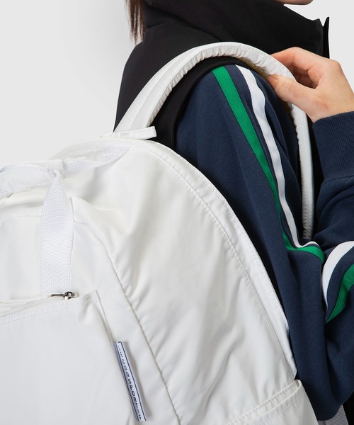 le coq sportif(ルコックスポルティフ)の「スポーツ メンズ レディース ユニセックス バックパック 小物 バッグ アクセサリー カジュアル トレーニングウエア スポーツウエア(バックパック/リュック・レディース・ホワイト/ブラック・F)」の7枚目の写真