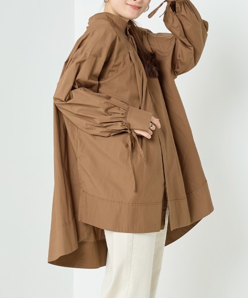 OMNES Supremo（オムネス　スプレモ）の「タイプライター袖リボンビッグシャツ（シャツ/ブラウス・レディース・ホワイト/ブラック/ブラウン/モカ/ベージュ・FREE）」の4枚目の写真